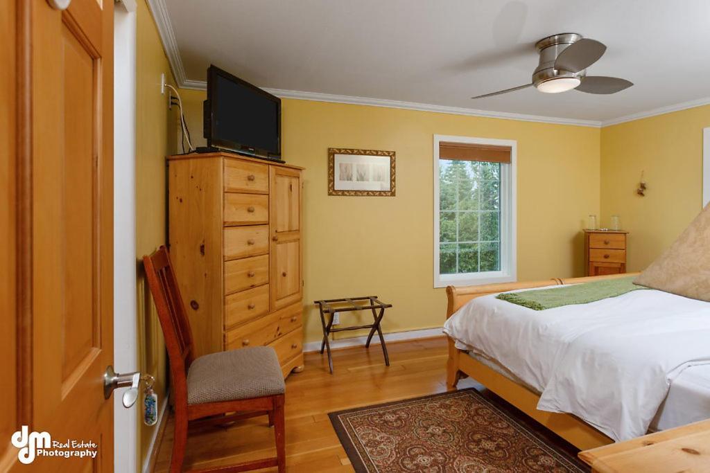 A Wildflower Inn Anchorage Extérieur photo