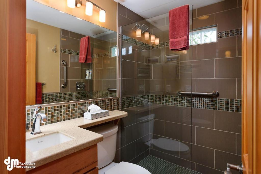 A Wildflower Inn Anchorage Extérieur photo
